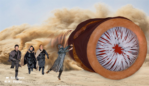 Fremen try to board a Shai-Hulud